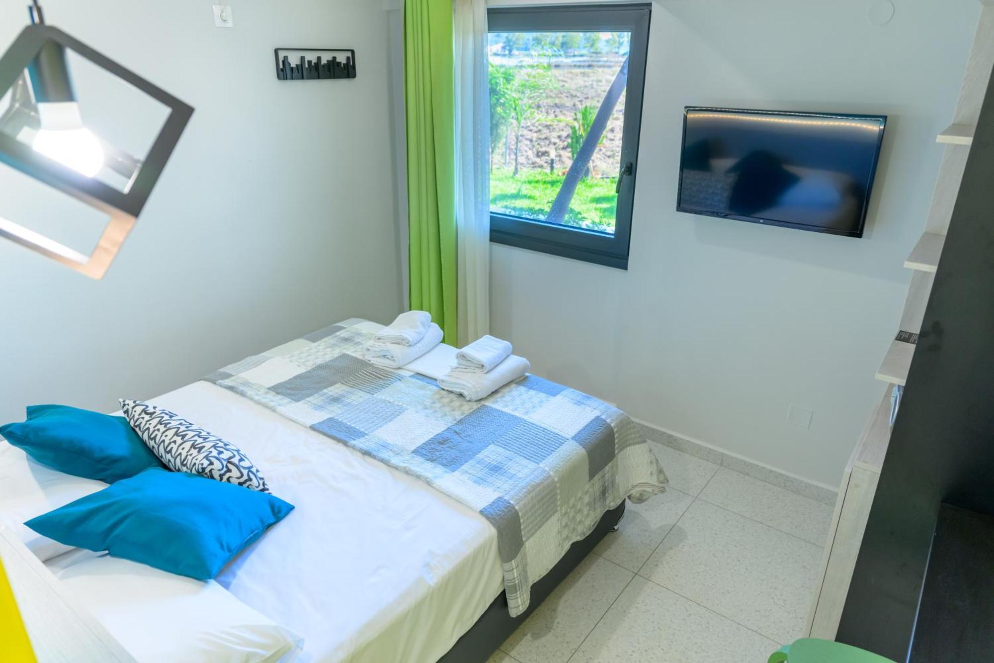 Bikini Apartments Kariótai Quarto foto