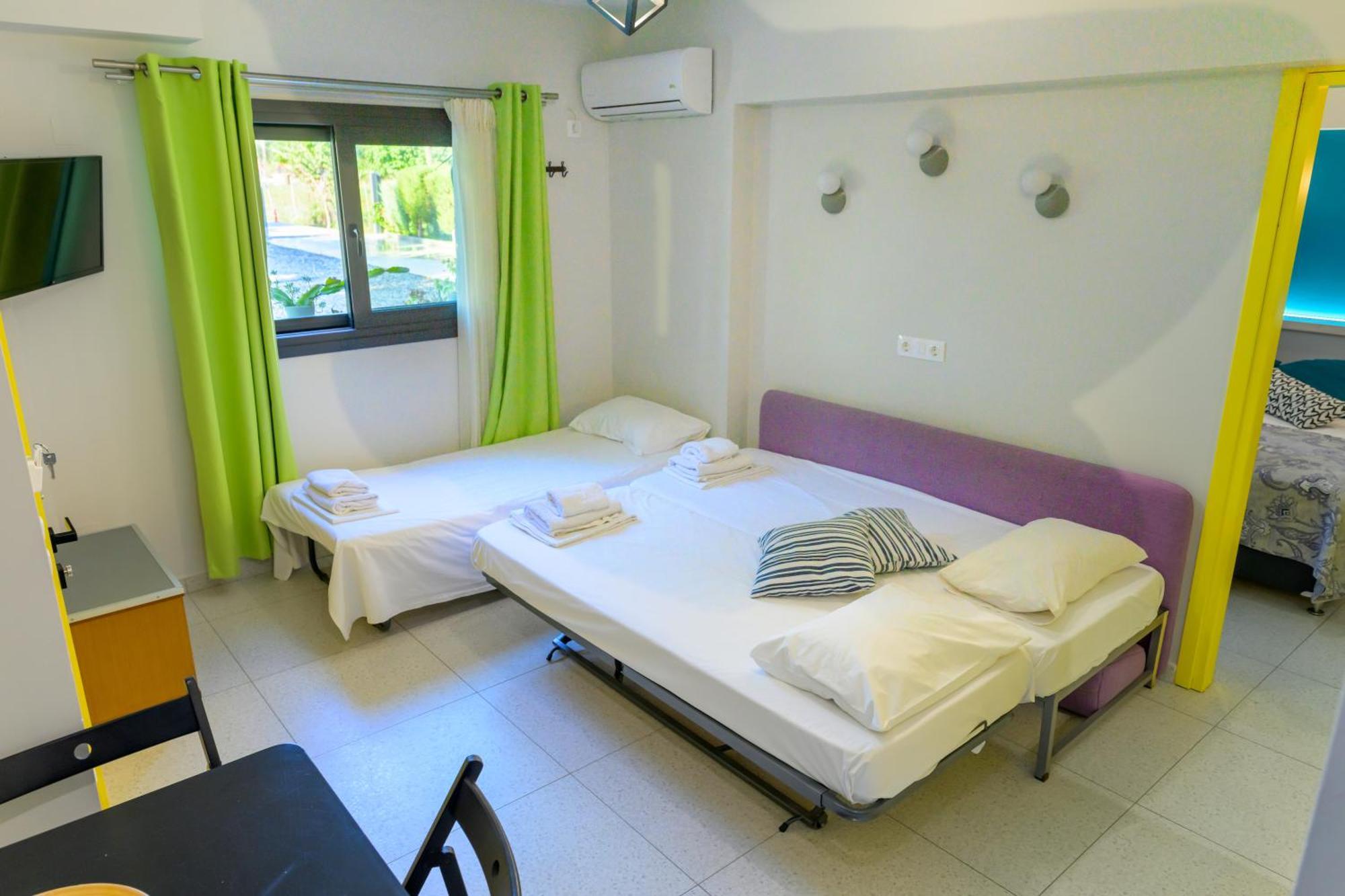 Bikini Apartments Kariótai Quarto foto