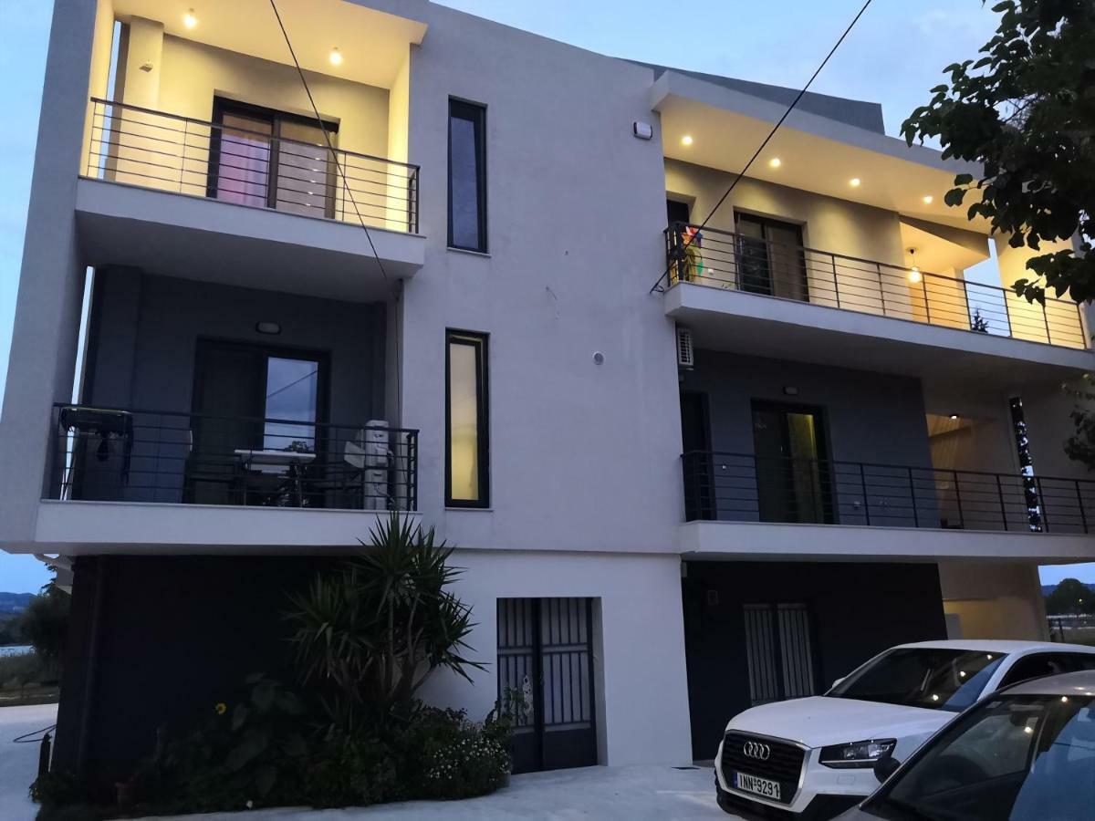 Bikini Apartments Kariótai Exterior foto